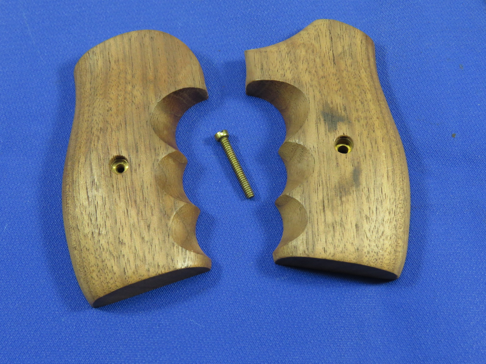 Holzgriffschalen Smith & Wesson Revolver J - Original Mustang – Bild 1