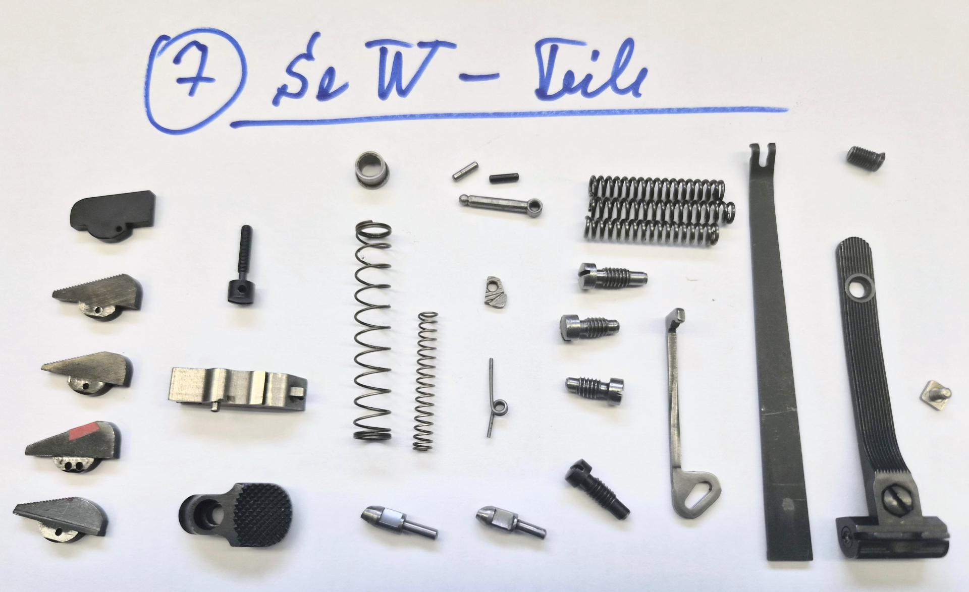 S & W Teile zum Basteln – Bild 1