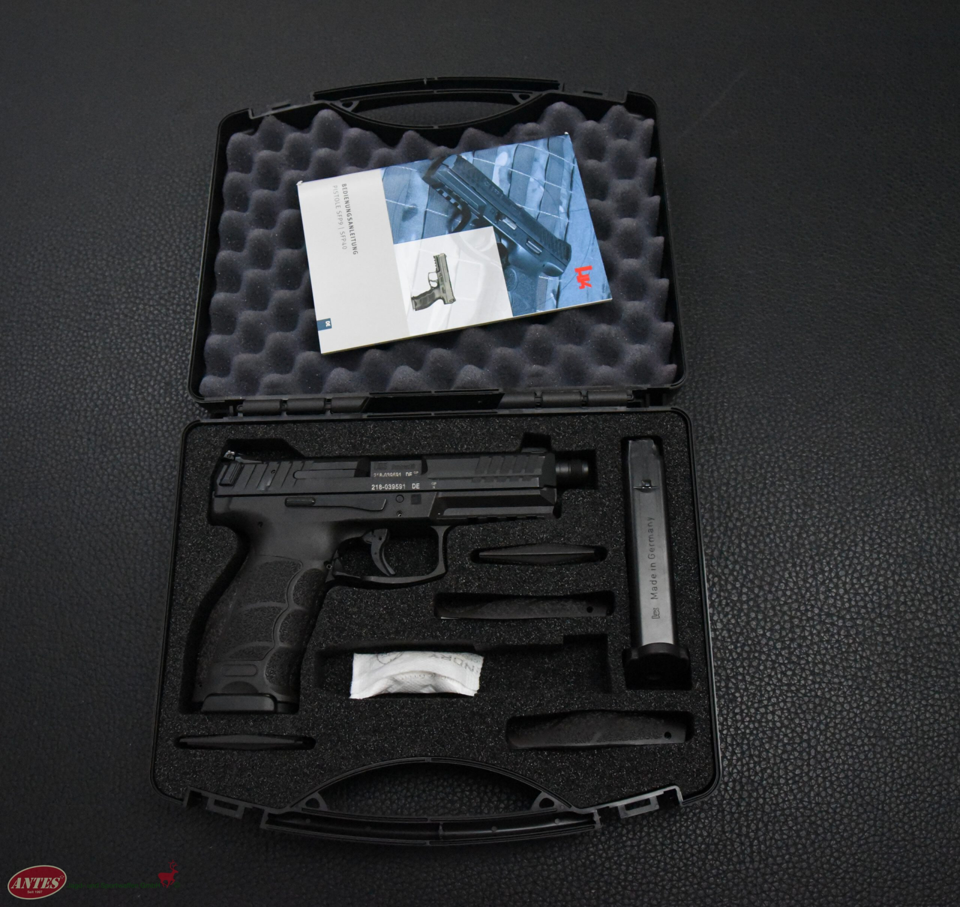 Heckler & Koch Pistole Mod. SFP 9 mit Mündungsgewinde, Kal. 9 mm Luger – Bild 1
