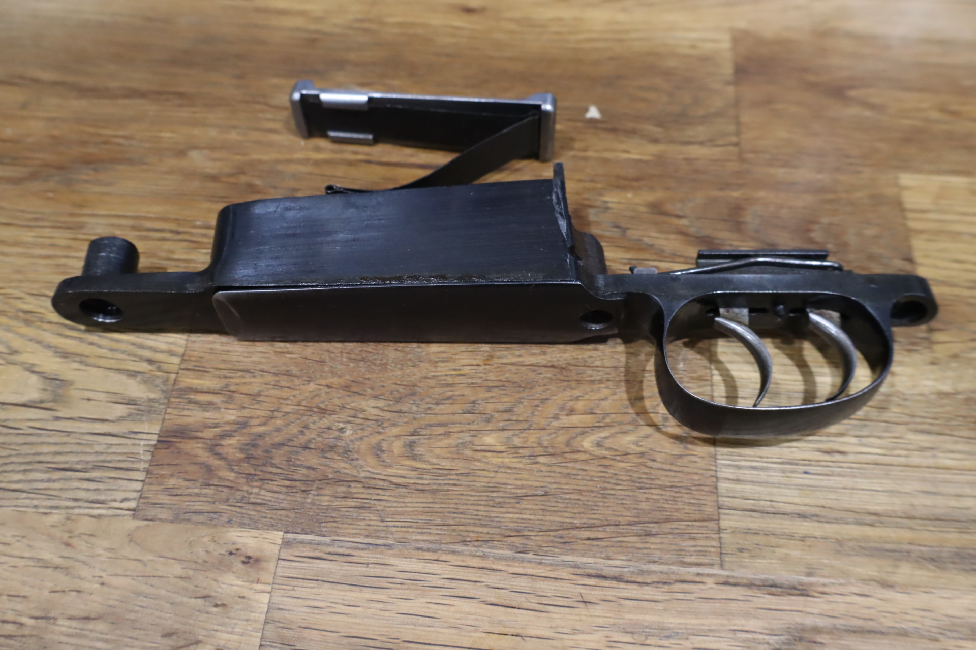 Magazinkasten K 98 mit Feder Zubringer und Stecher – Bild 2