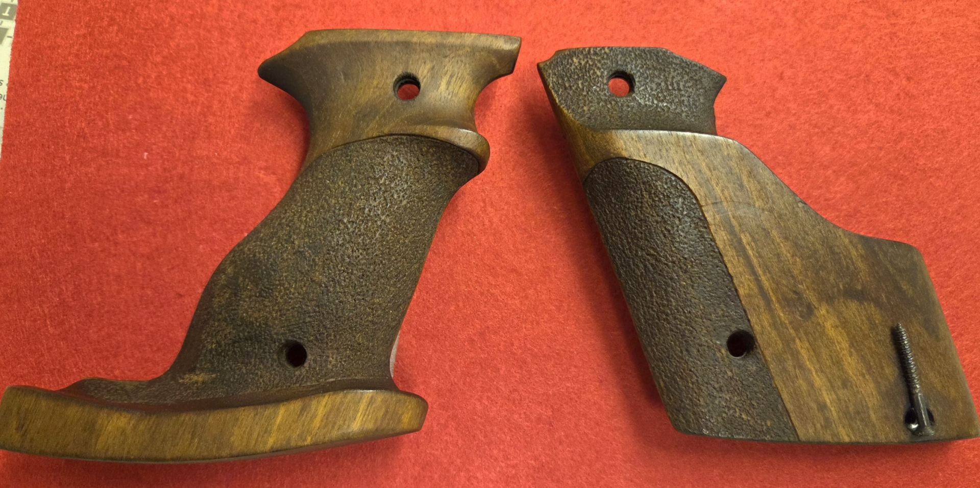 Match / Formgriffschalen für Colt 1911 und baugleiche, gebraucht. – Bild 3