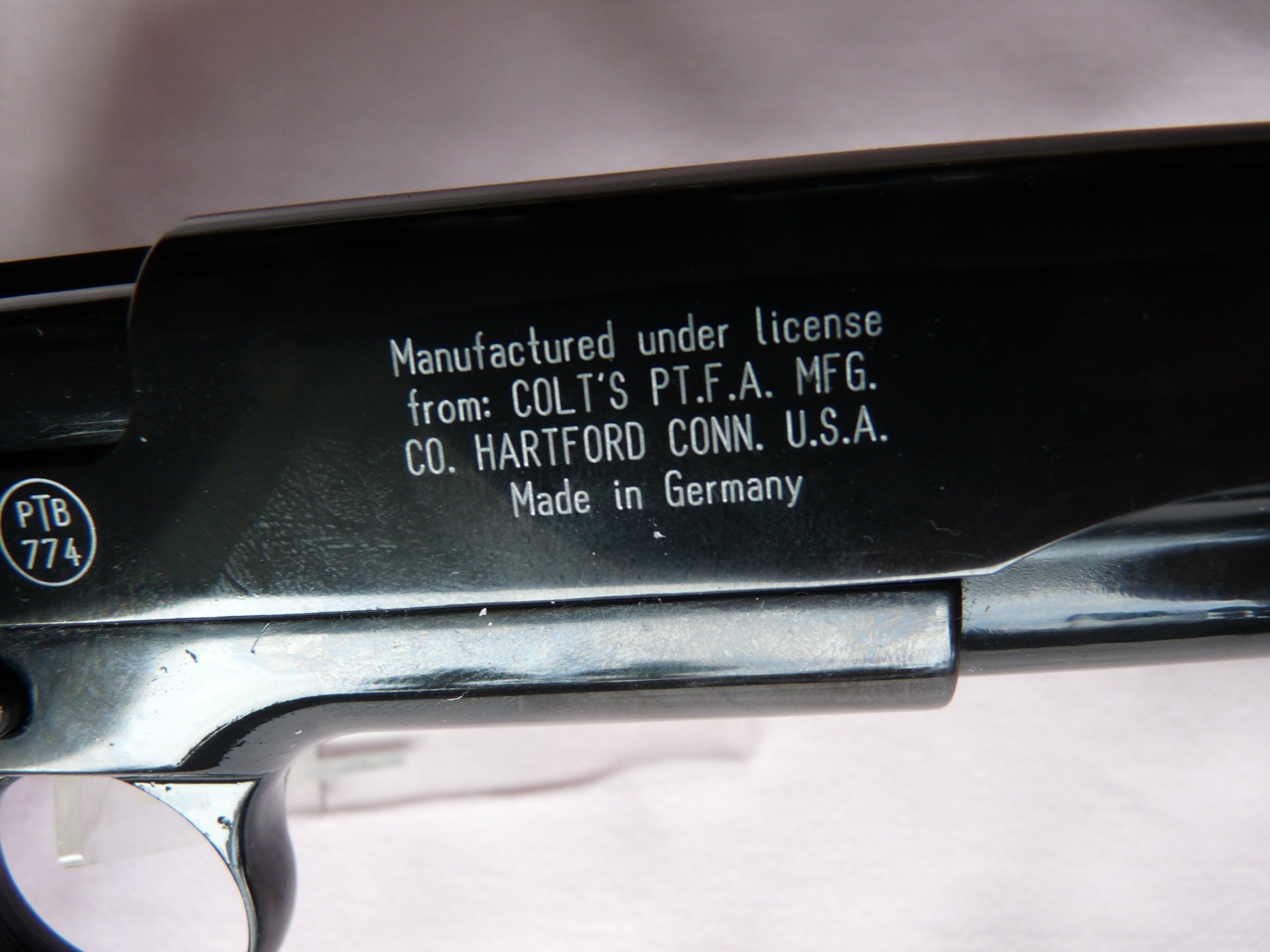 Coltpistole M1911 , License - Nachbau , 9 mm P.A.K. – Bild 5
