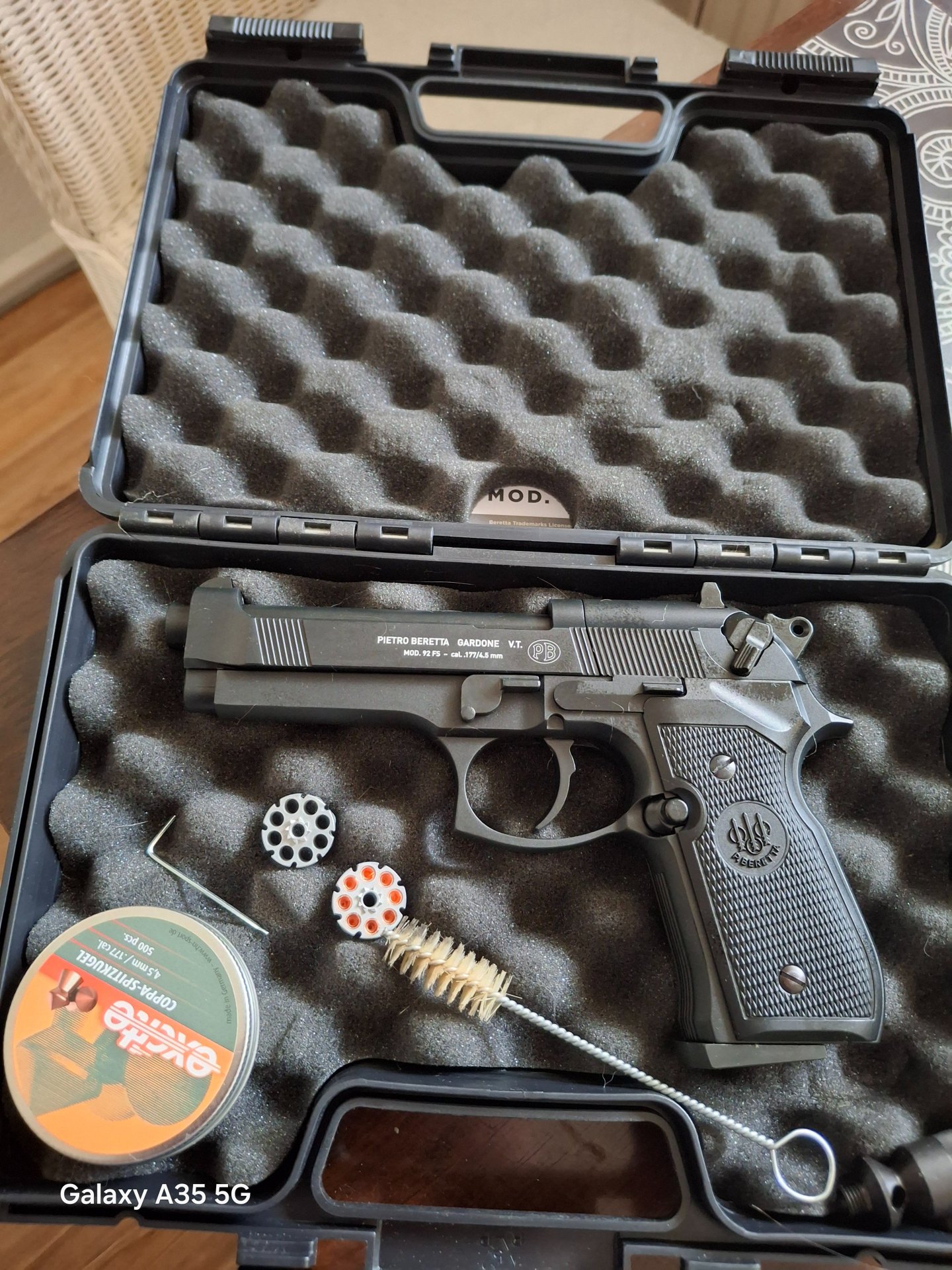 Beretta LUFTDRUCKPISTOLE – Bild 1