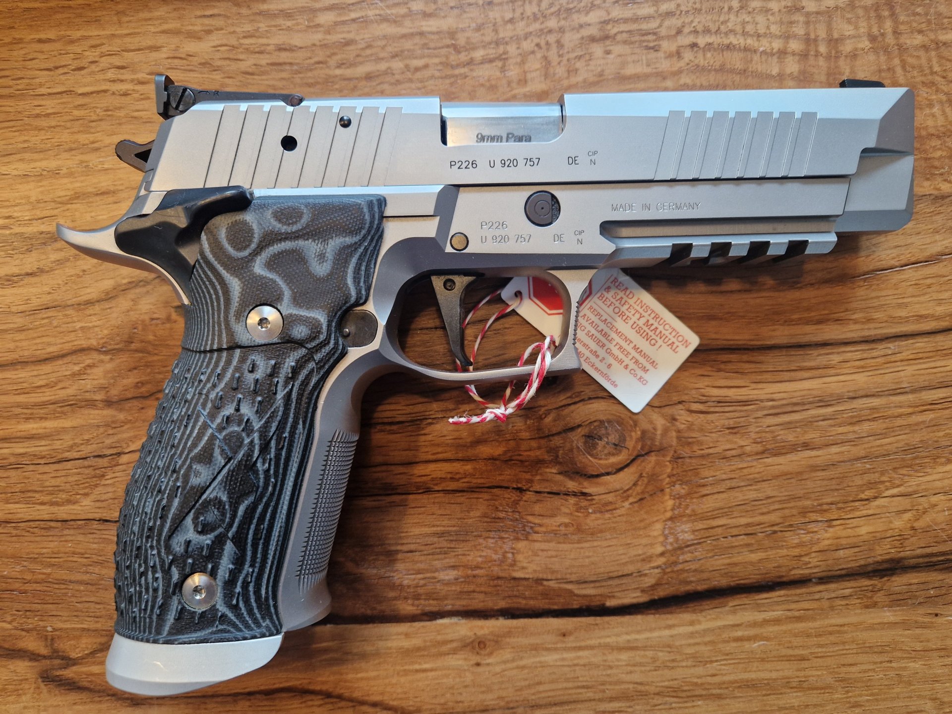 Sig Sauer P226 X-Five Supermatch 9mm Luger (deutsche Herstellung) – Bild 2