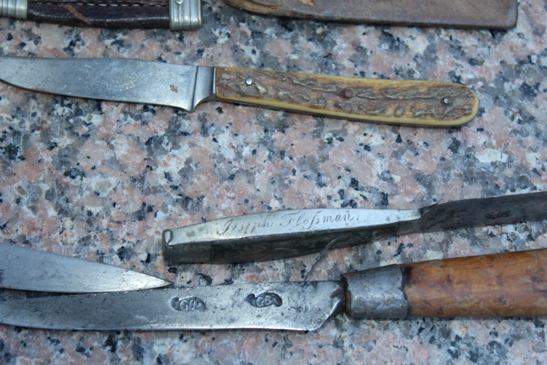 4 antike MESSER URALT gemarkt VIER ALTE MESSER JAGDMESSER – Bild 2
