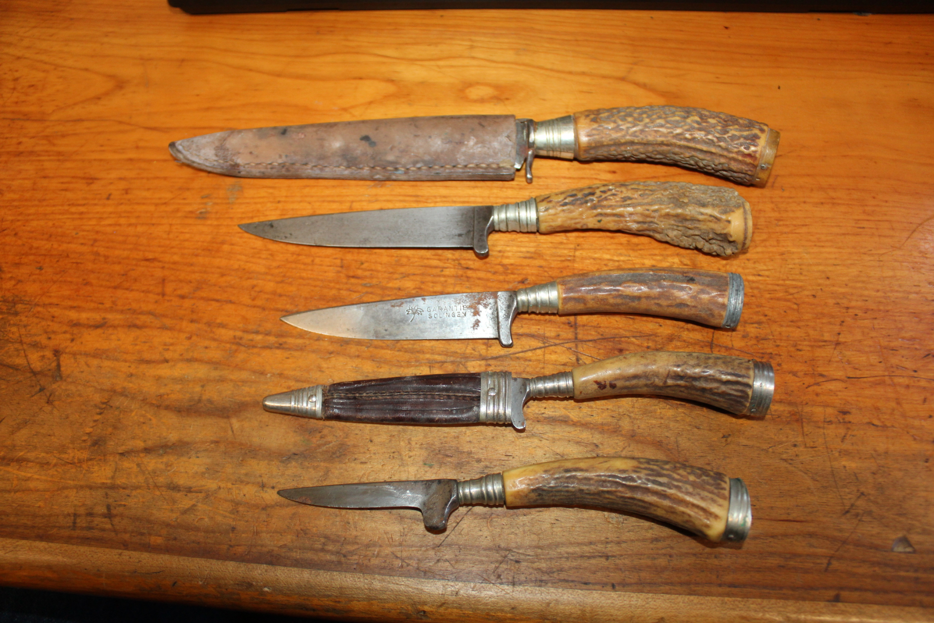 5 JAGDMESSER + TRACHTENMESSER URALT 5 JAGDMESSER – Bild 4