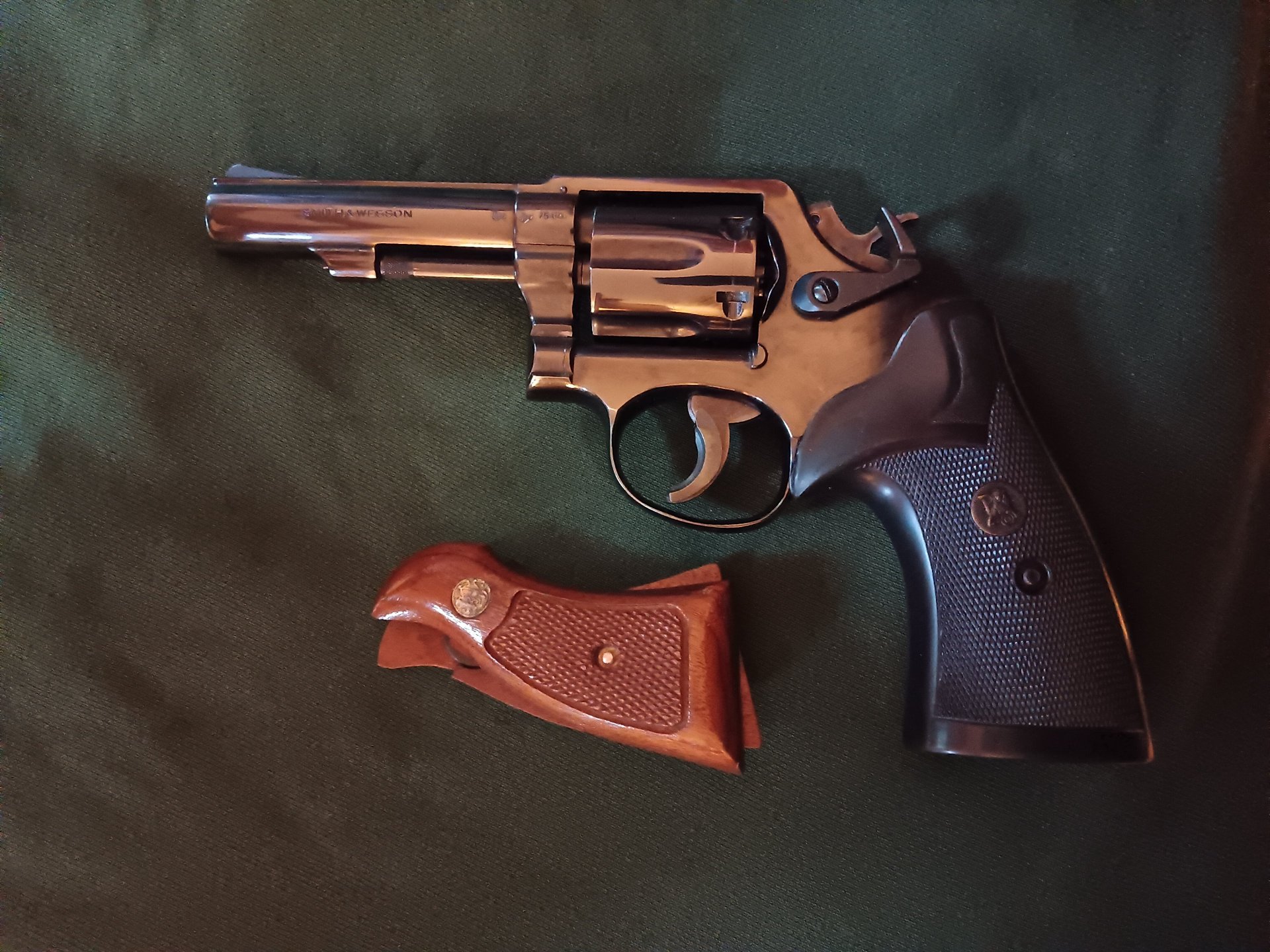 S&W Revolver, Mod. 10 HB, Kaliber .38 spezial. – Bild 1