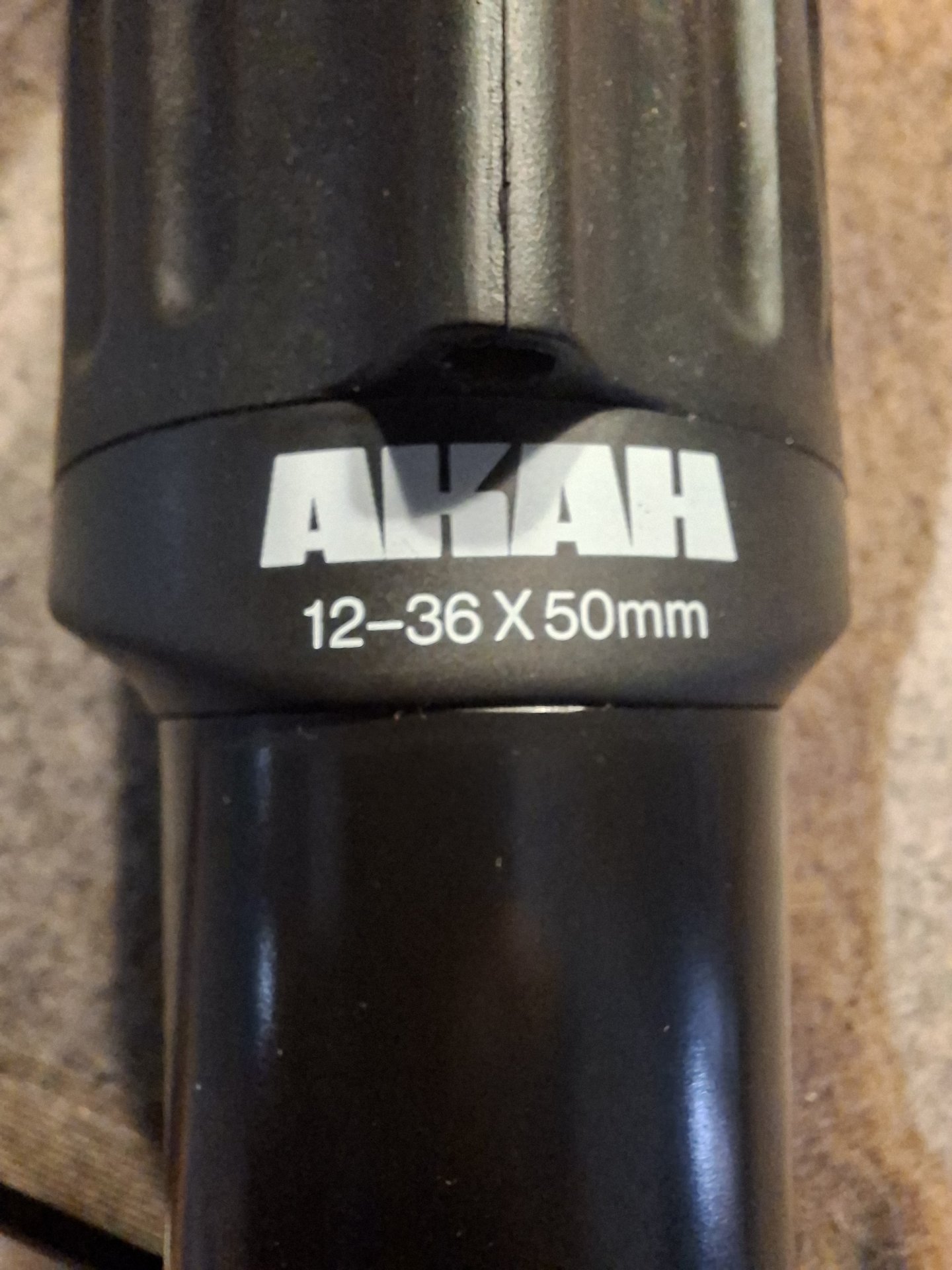 Spektiv AKAH 12-36x50 – Bild 2