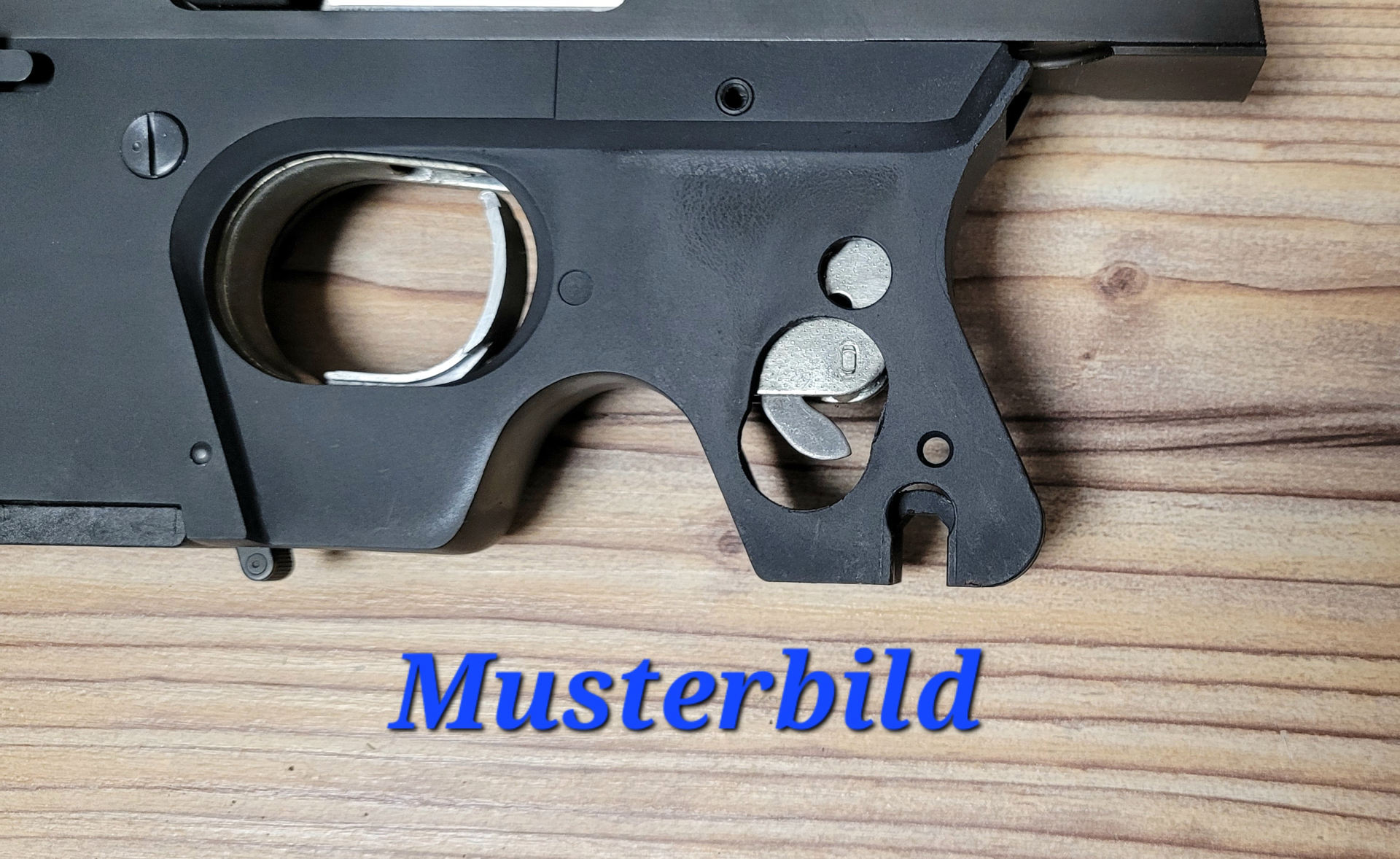 Neuwertiger Karl Nill Griff für Walther GSP Nill #WA01F8 / Walther GSP Allround-Griff Holz – Bild 5