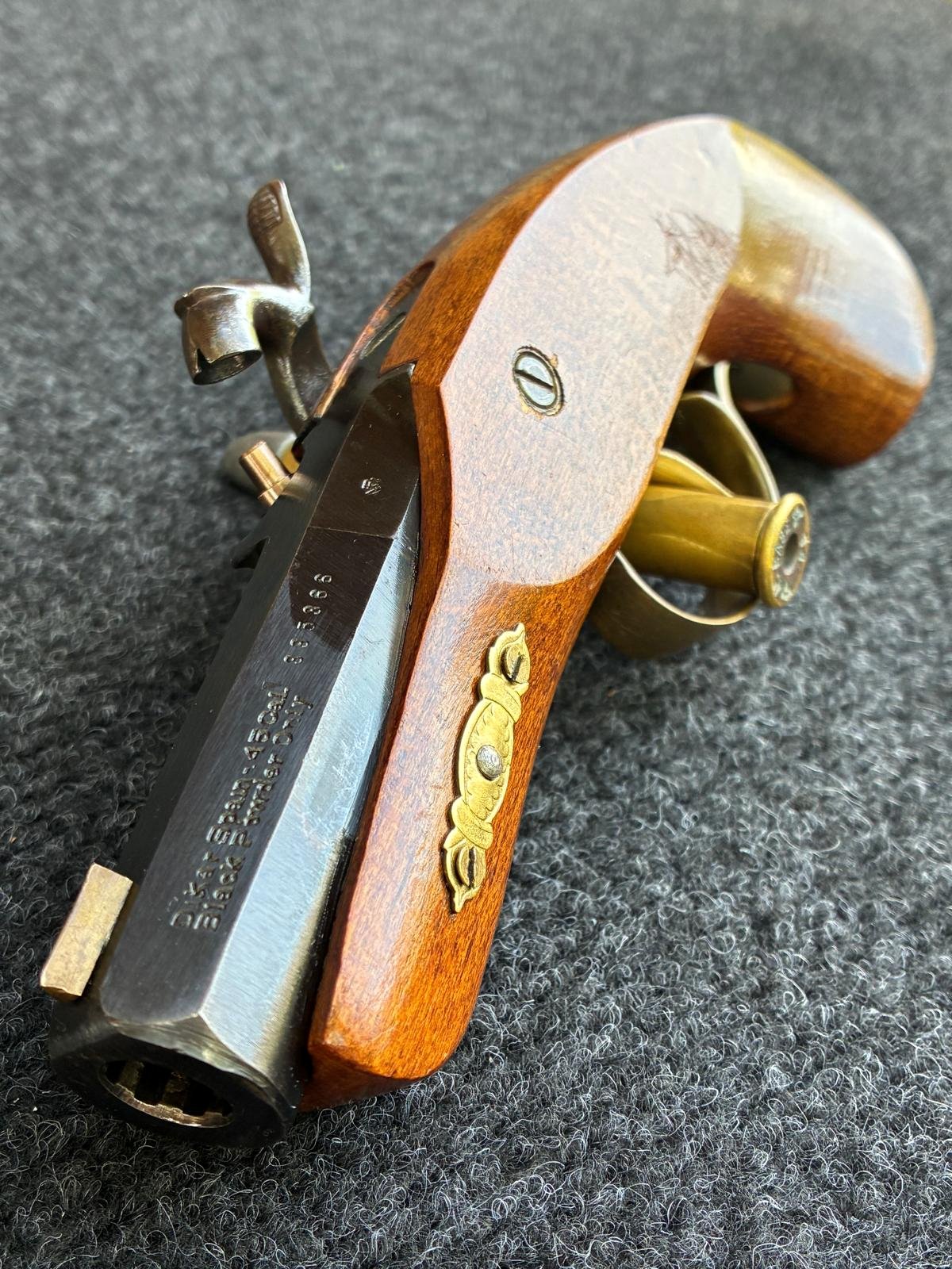 Philadelphia Derringer .45 – Bild 3