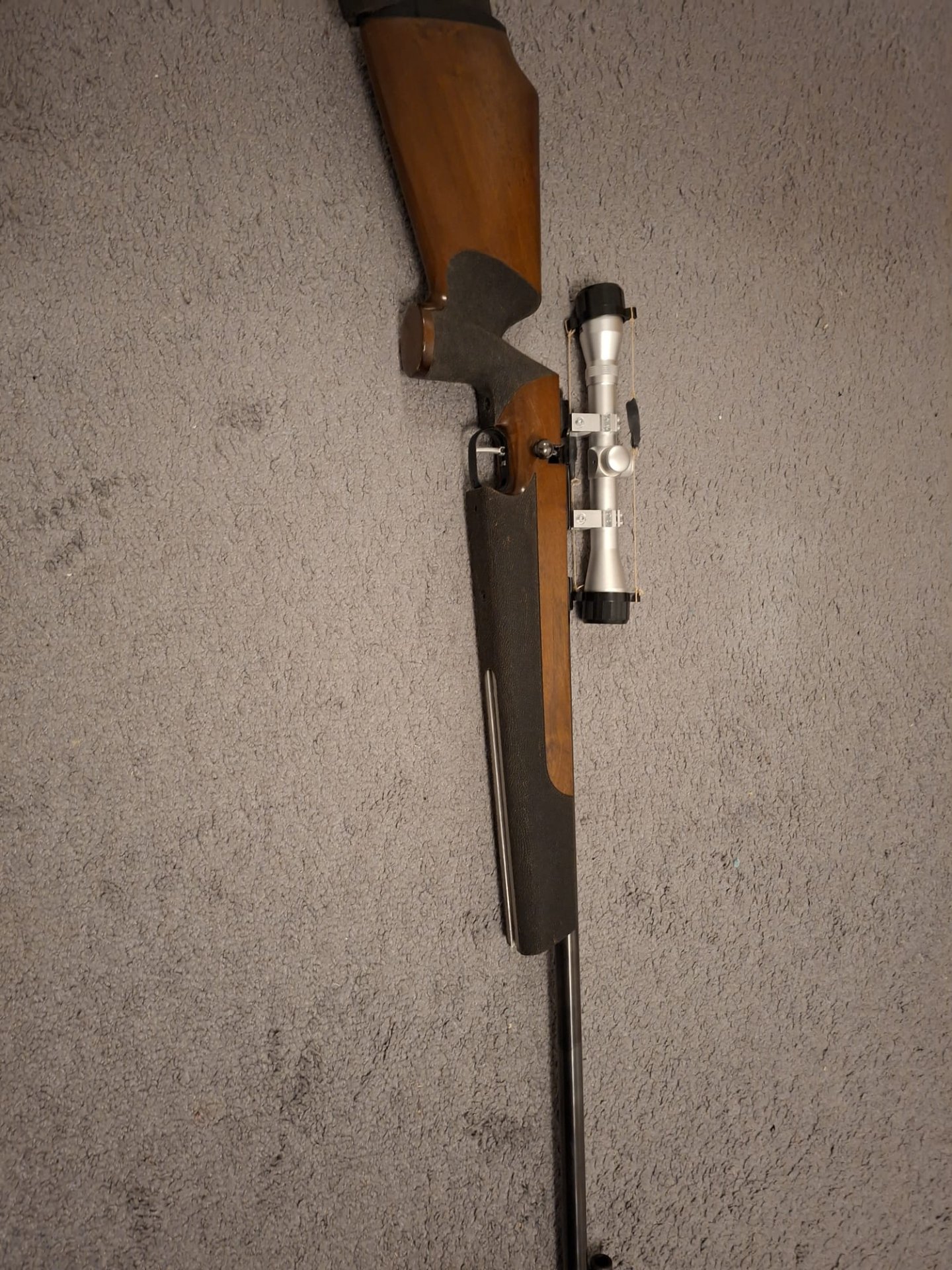 Weihrauch KK mit ZF – Bild 1