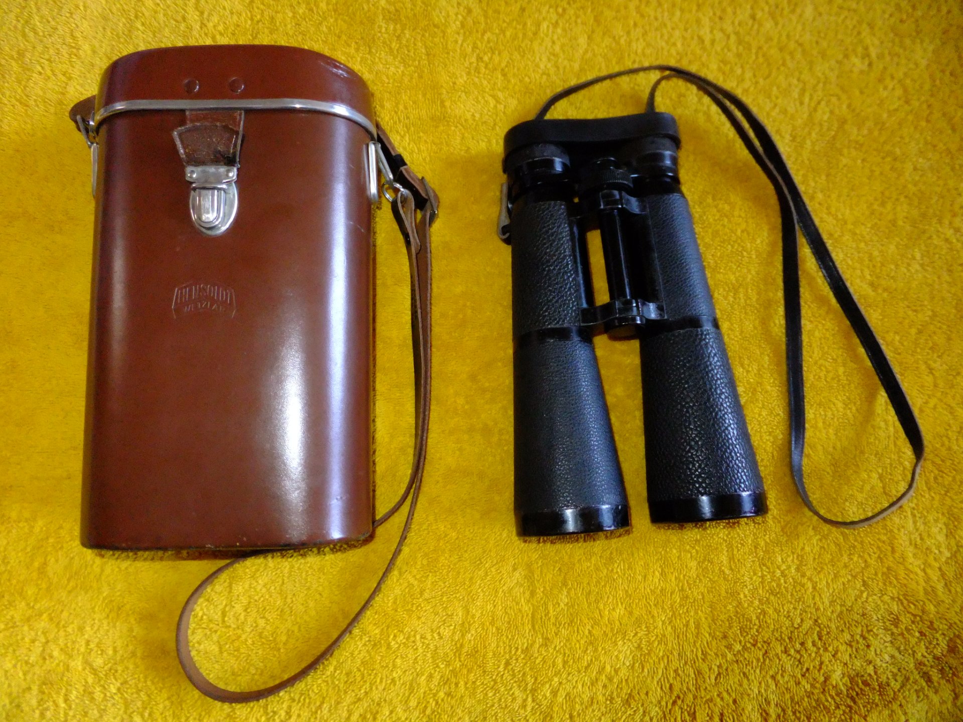 Fernglas Hensoldt Wetzlar Dialyt 10x50 mit orig. Lederköcher selten und sehr gut! – Bild 1
