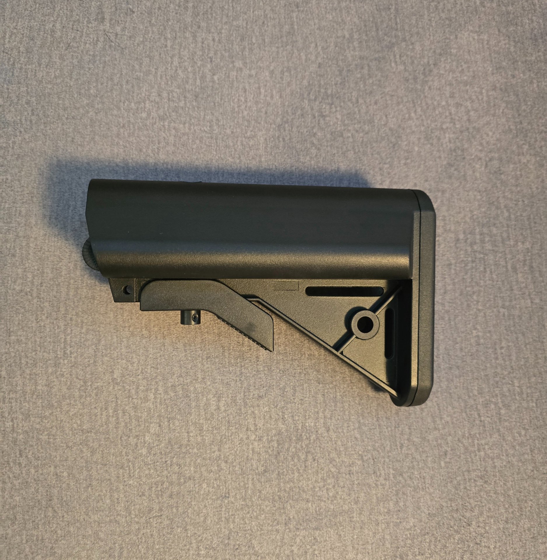 Schulterstütze Milspec Buttstock AR15 Stil für Buffertube – Bild 1
