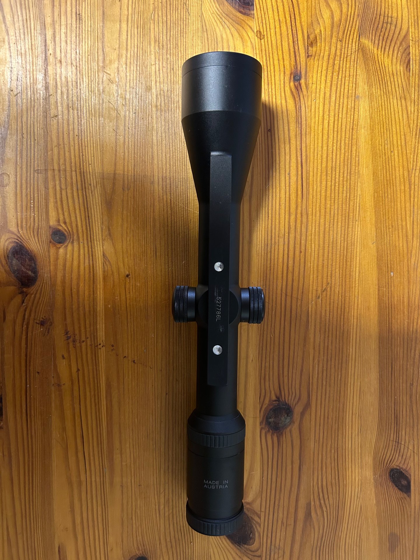 Kahles CSX 2 - 10 x 50 mit 70° Prisma-Schiene Absehen C-Dot – Bild 6