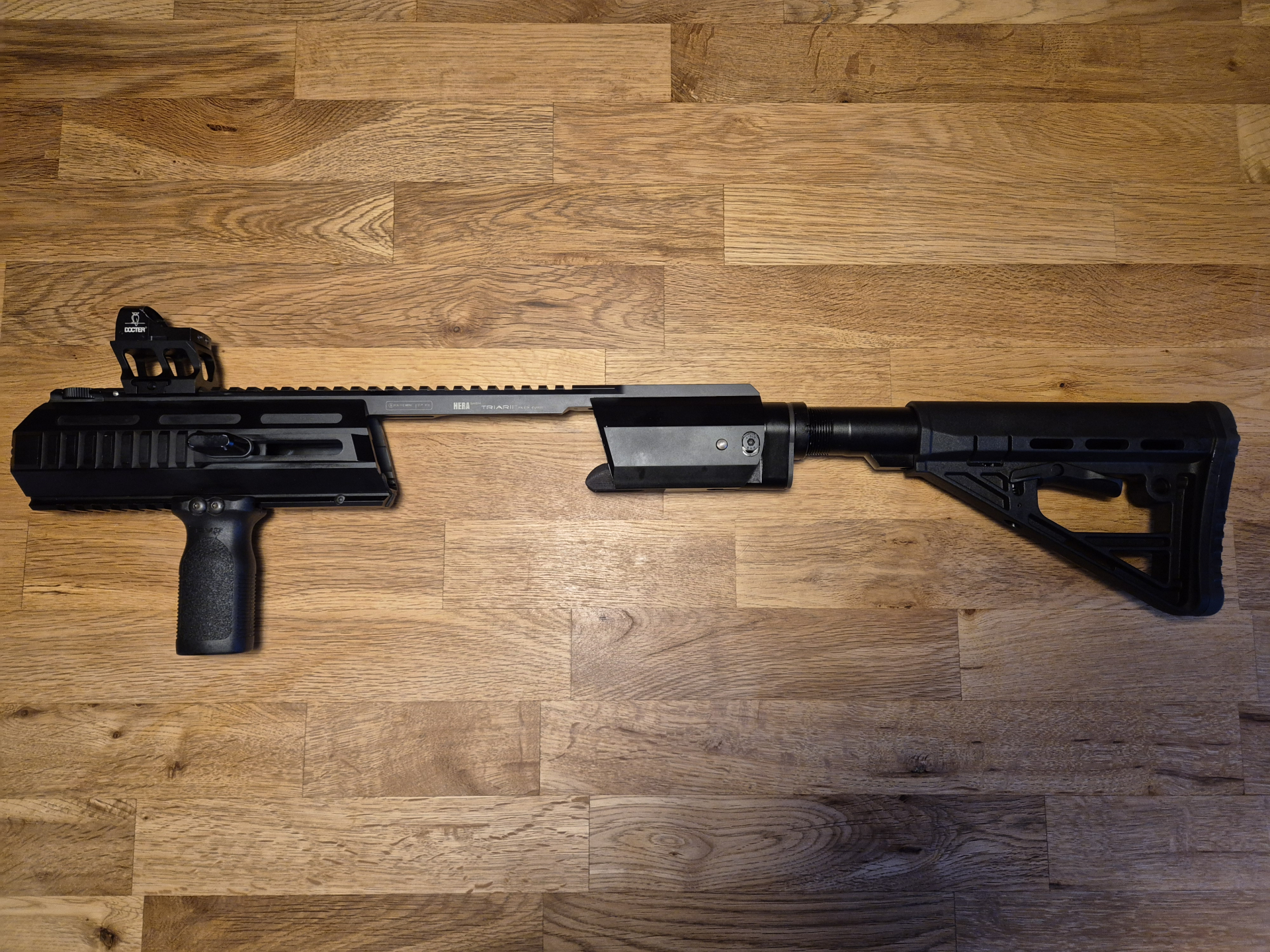 HERA Triarii Pistolenschaft RTU SFU CZ 75 SP01 inkl. Docter Ponit – Bild 2