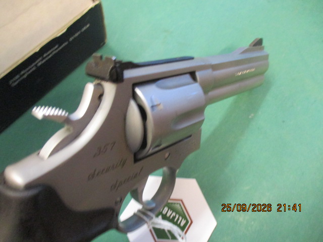 Revolver Smith & Wesson Security Special , Mod 686-4 , Kal. .357 Mag , Kein Ruger – Bild 4