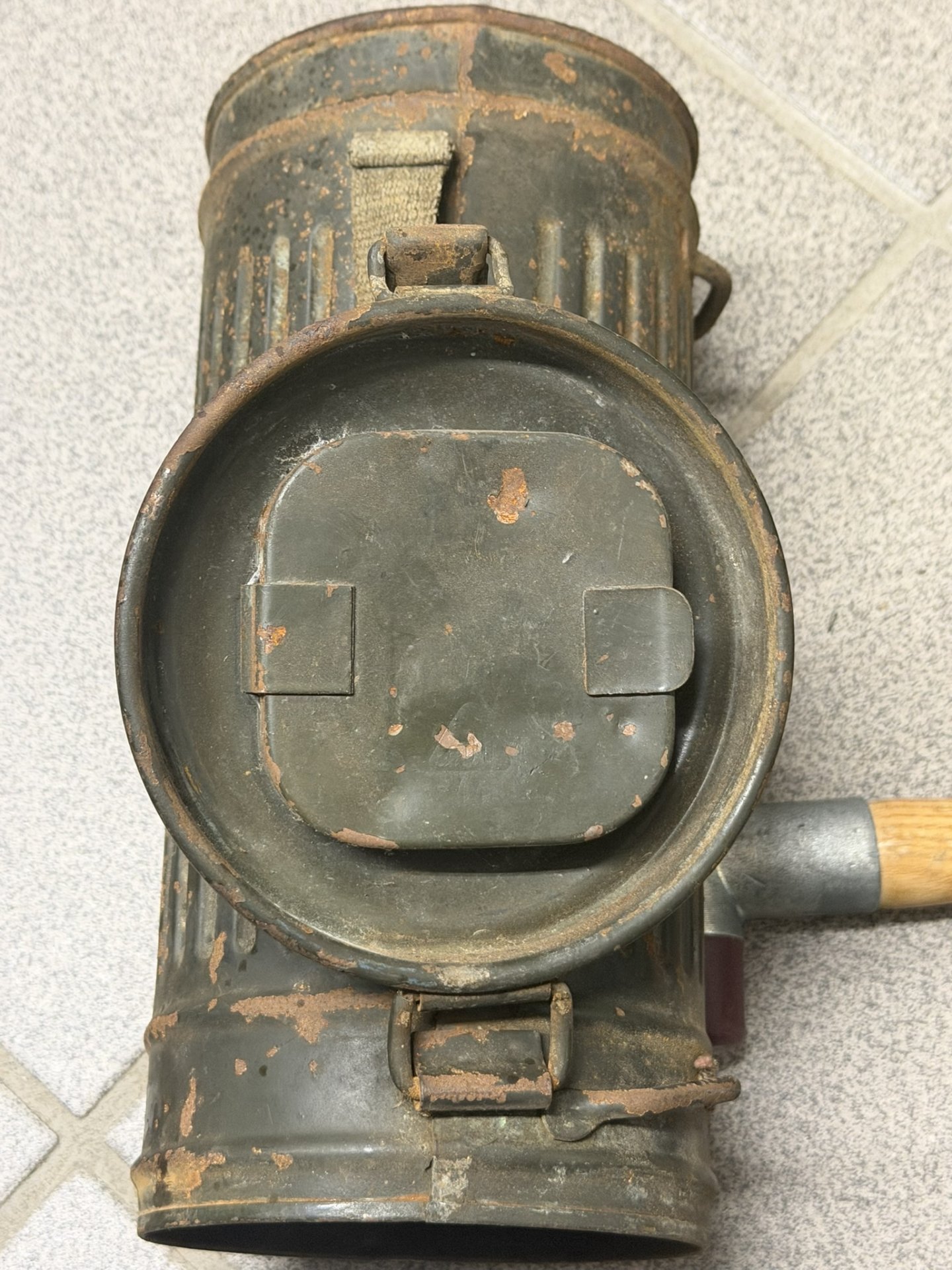 Gasmasken- Behälter Wehrmacht, 2. Weltkrieg von 1944 – Bild 4