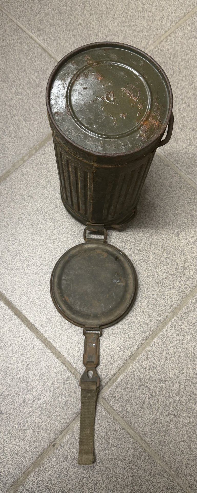 Gasmasken- Behälter Wehrmacht, 2. Weltkrieg von 1944 – Bild 5
