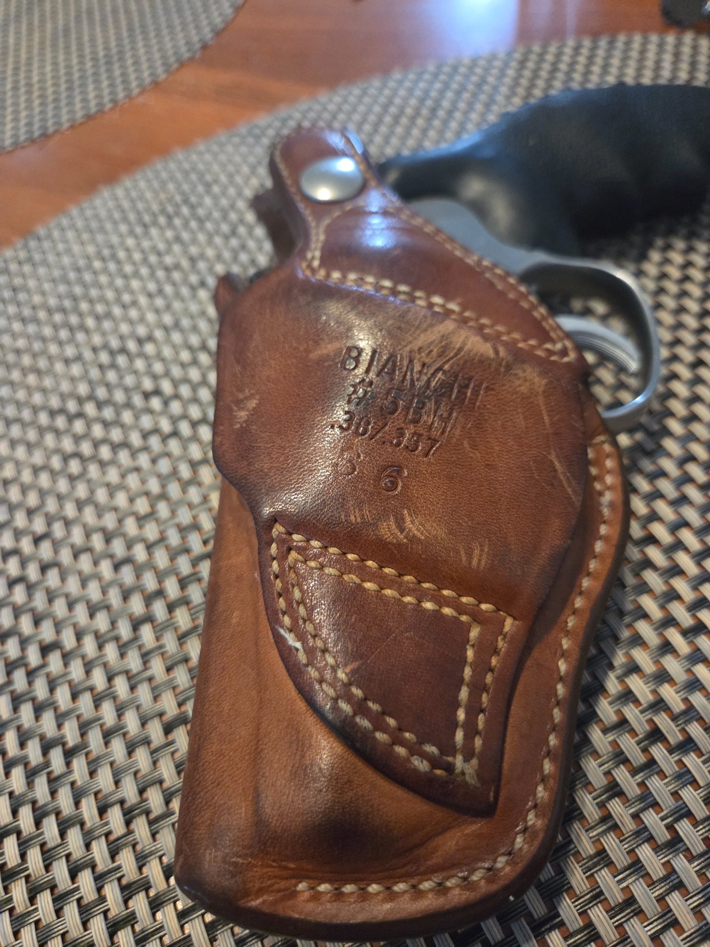 Smith&Wessen 357 Magnum 2.5 Zoll – Bild 2