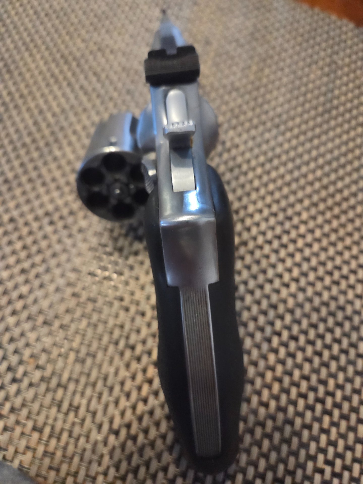 Smith&Wessen 357 Magnum 2.5 Zoll – Bild 4