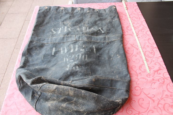 Kaiserliche Marine Seesack. B.A.Kiel 8.4.1915 – Bild 1