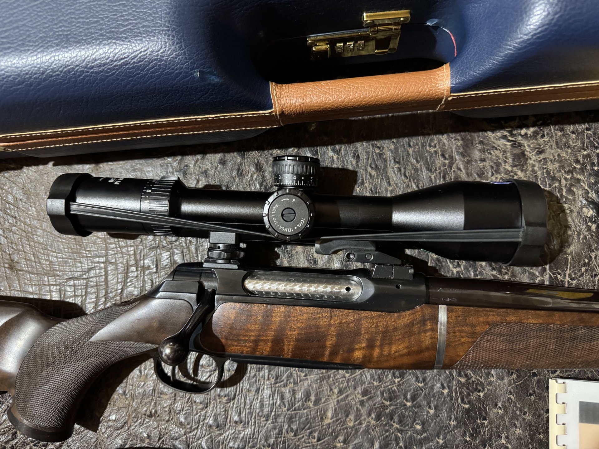 Sauer 202 TAKE DOWN 375 H&H (var. links) ZEISS VICTORY Varipoint M 2,5-10x50 Abs.60 ASV+ Reisekoffer – Bild 13