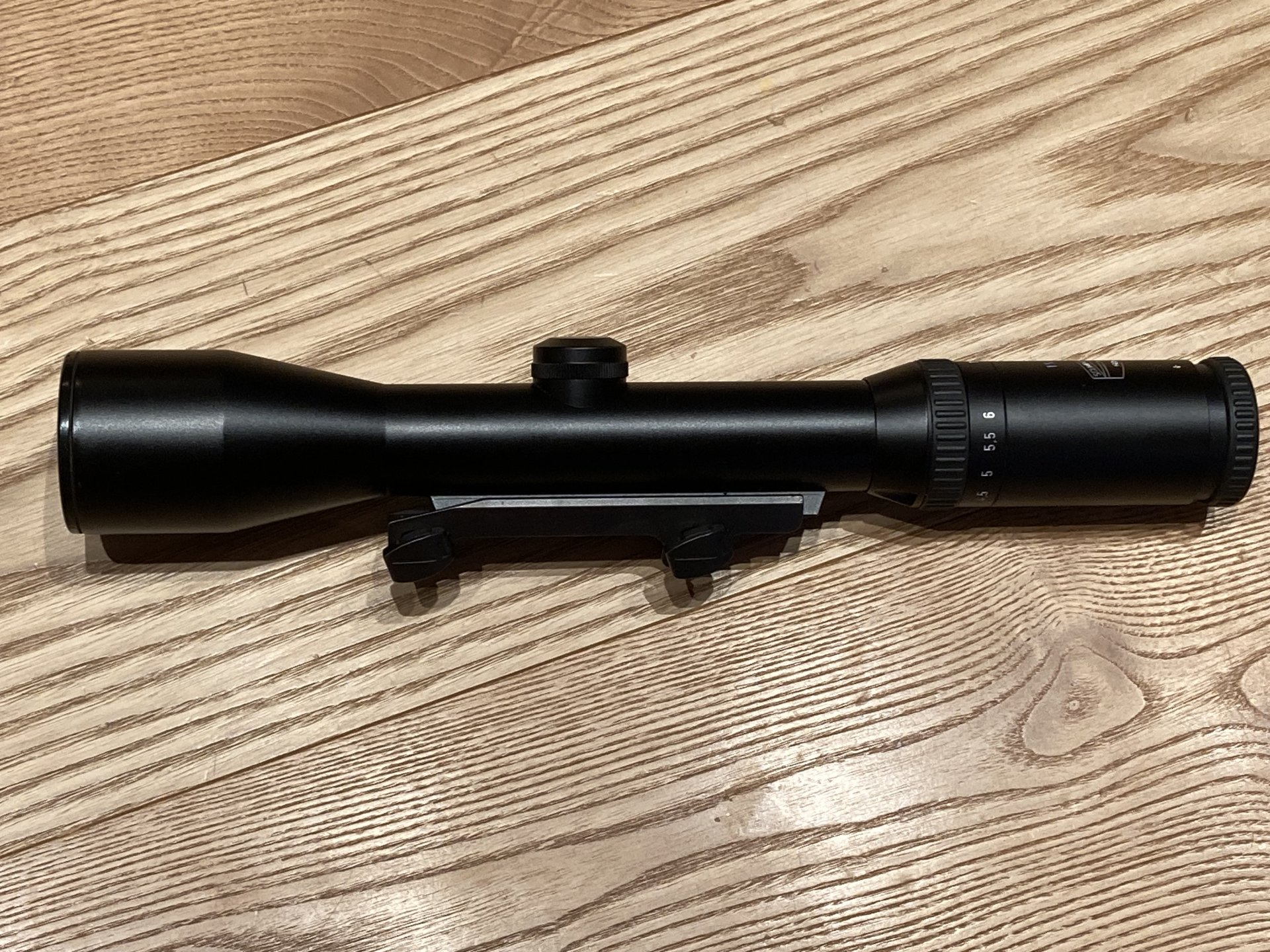 Zielfernrohr Schmidt und Bender 1,5-6x42 Klassik mit Blaser Sattelmontage – Bild 1