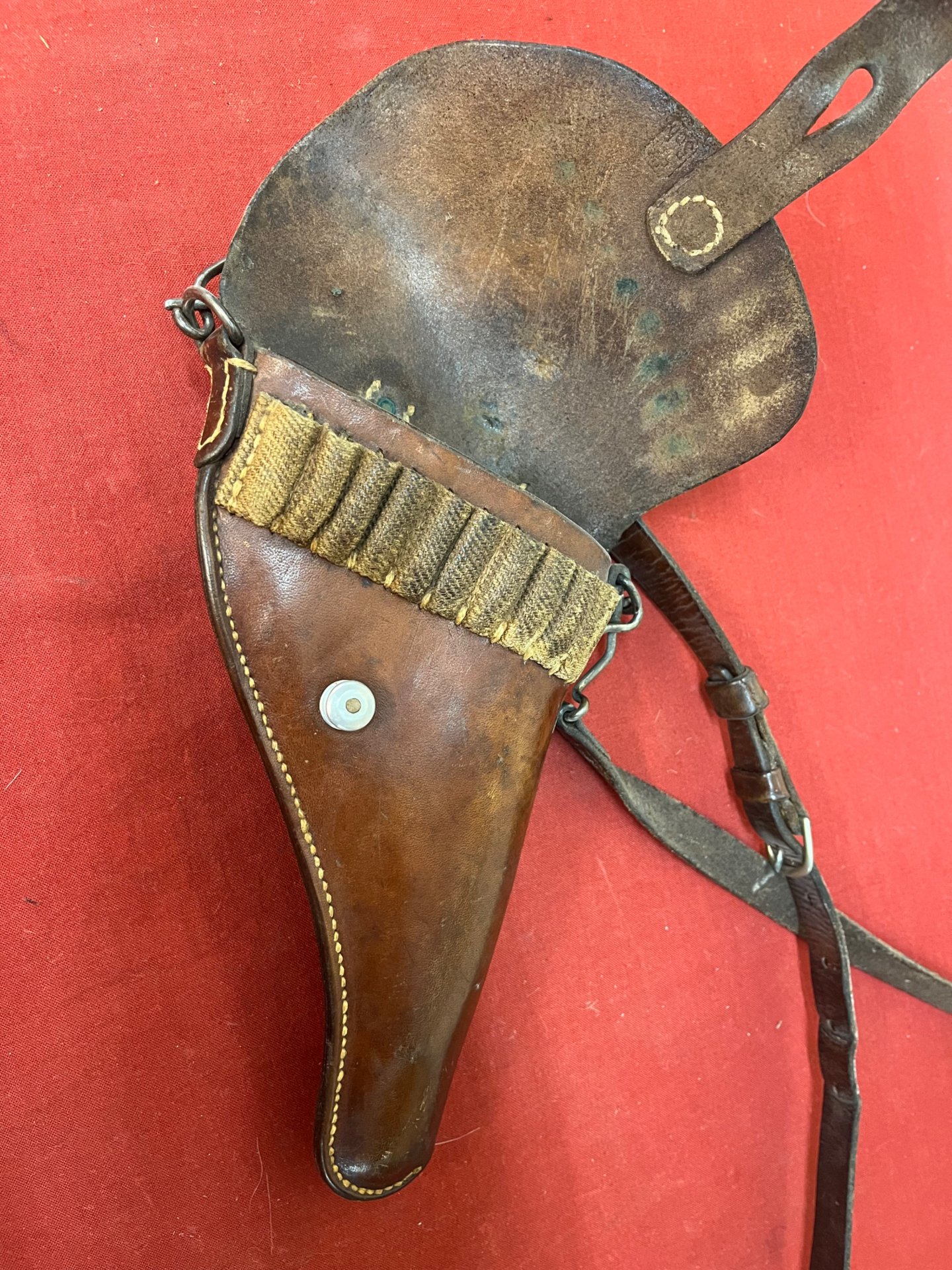 Original Schweizer Revolverfutteral Ordonnanzrevolver Modell 1882 – 1917 – mit Trageriemen – Bild 2