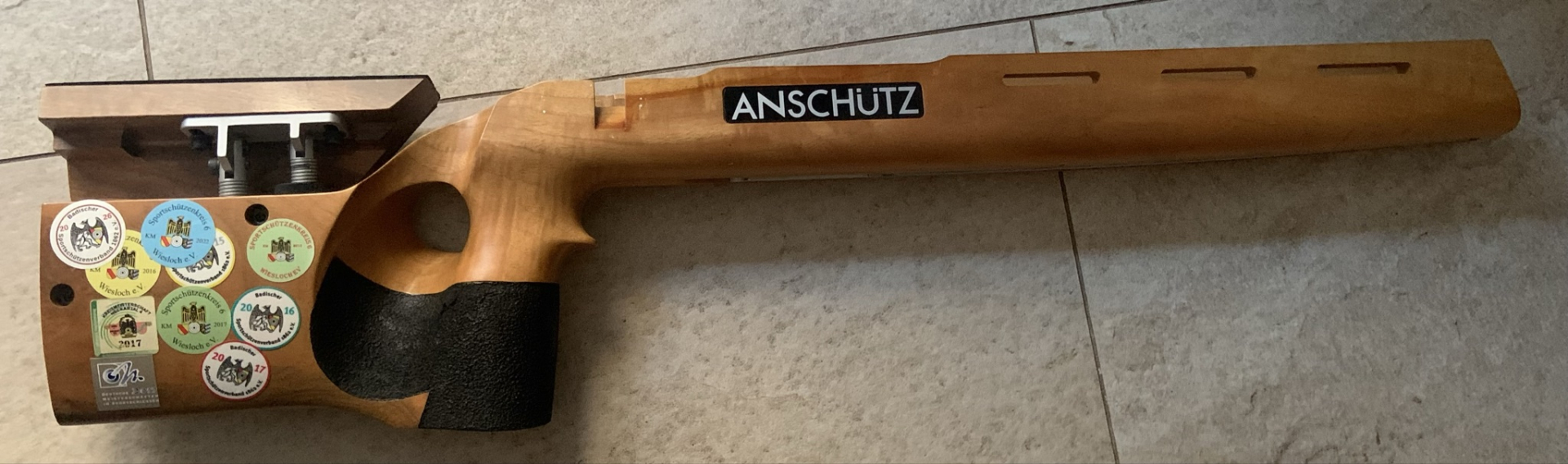 Anschütz Holzschaft, Wunderschön für 19er, rechts – Bild 2