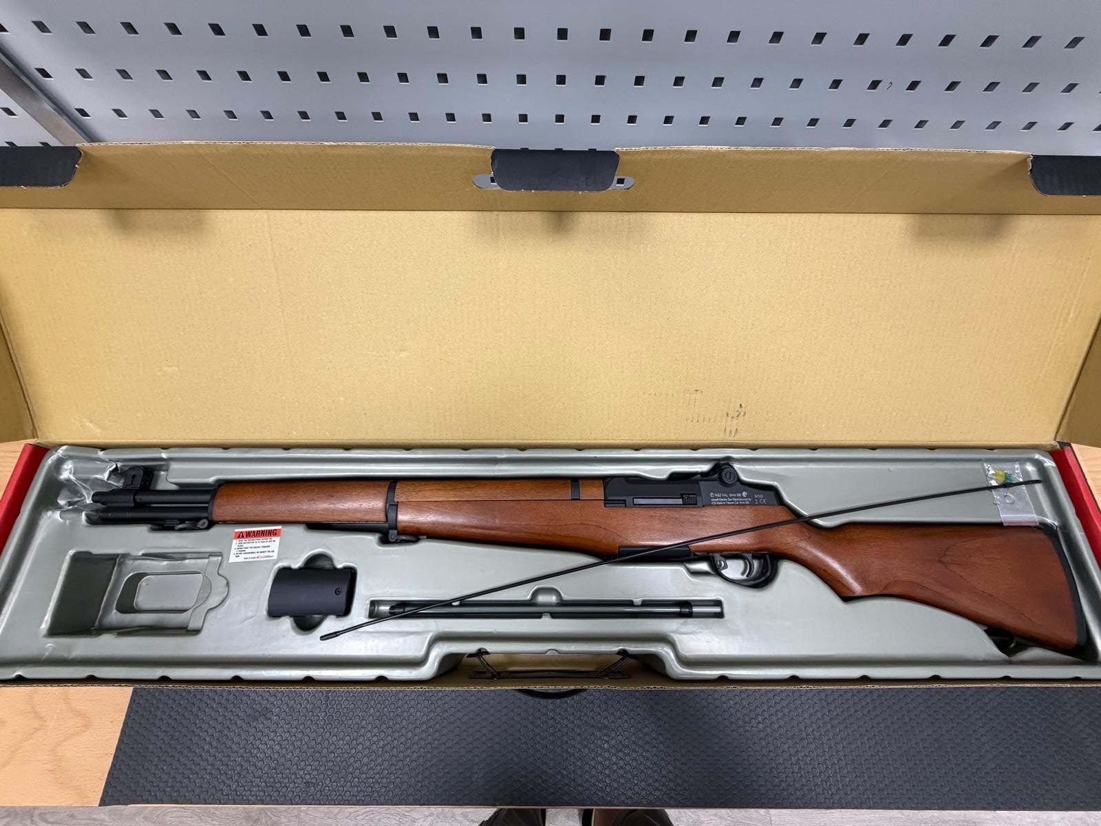 M1 Garand 6 mm BB – hochwertiges Airsoft Replika Gewehr Akku-Betrieben – Bild 12