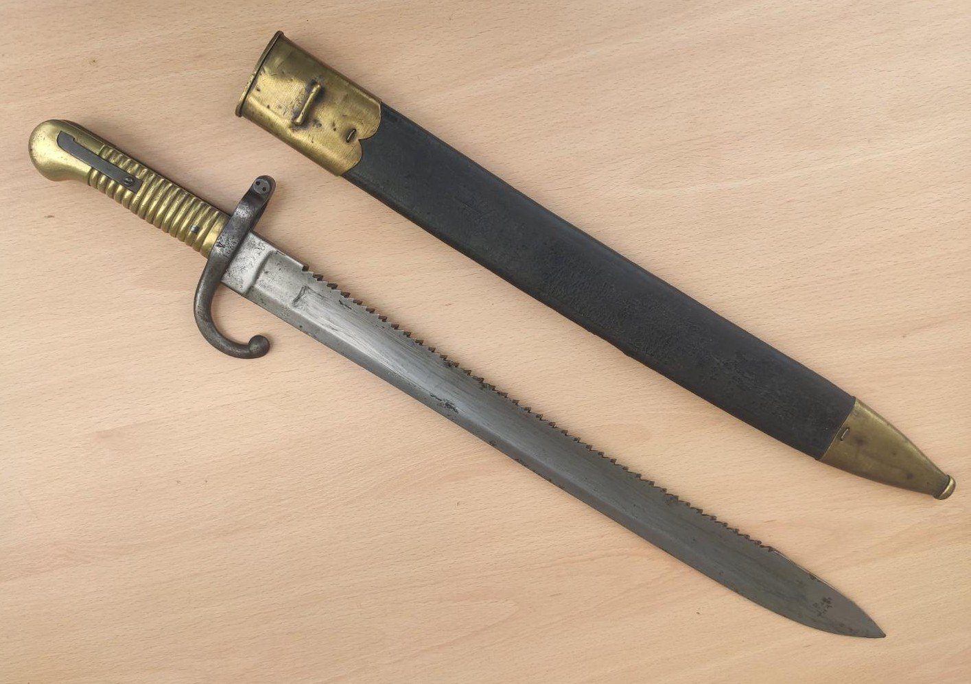 Tersen 1868 Belgische bajonett mit Säge – Bild 1