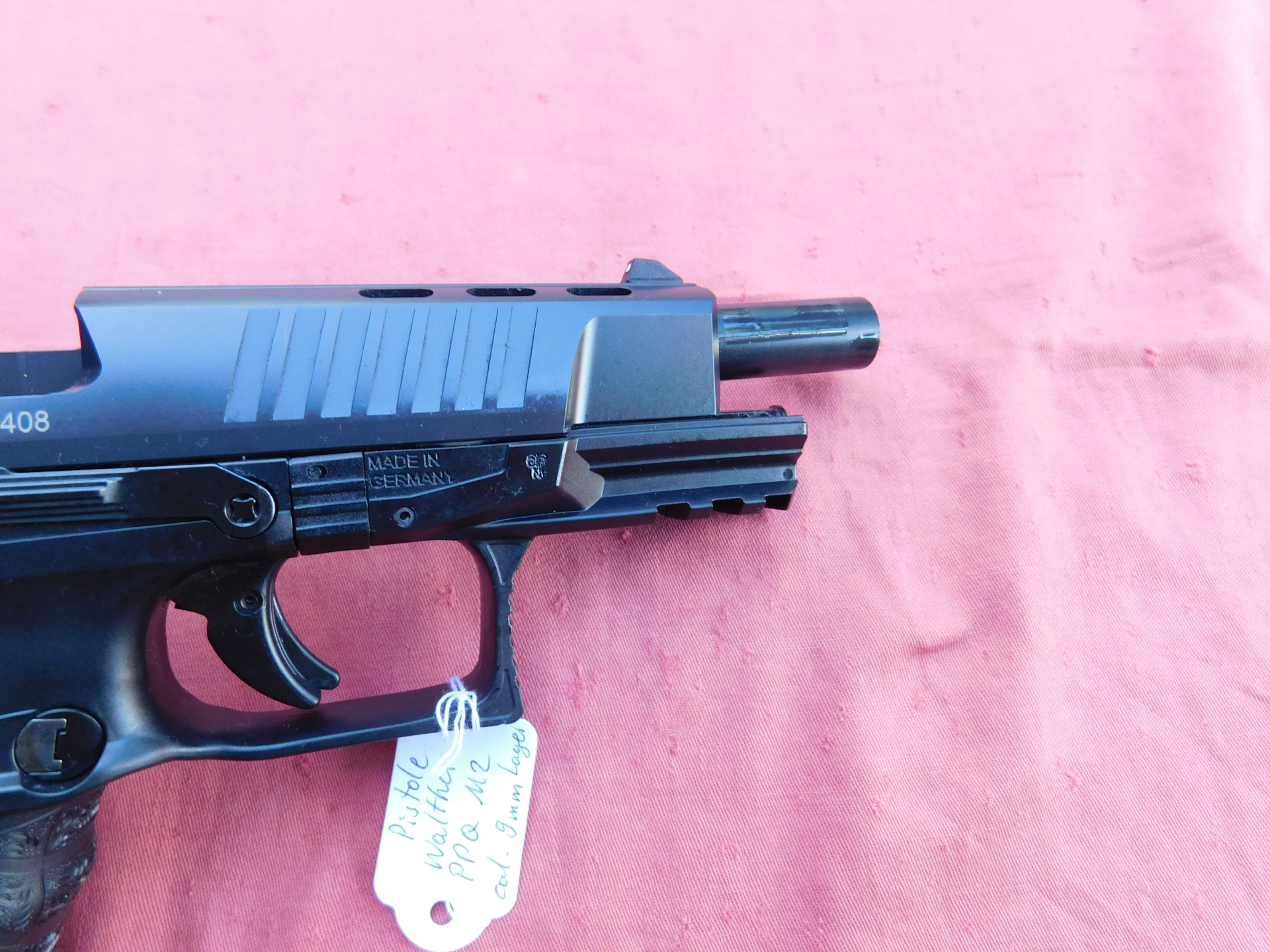 Walther PPQ 2M 5 Zoll mit Red Dot Kal. 9 mm Luger mit Reservemagazin und Koffer – Bild 3