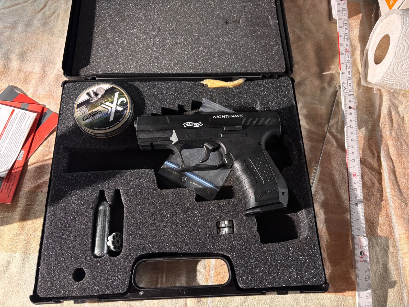 Walther NightHawk BLK. 4,5mm CO2 – Bild 2