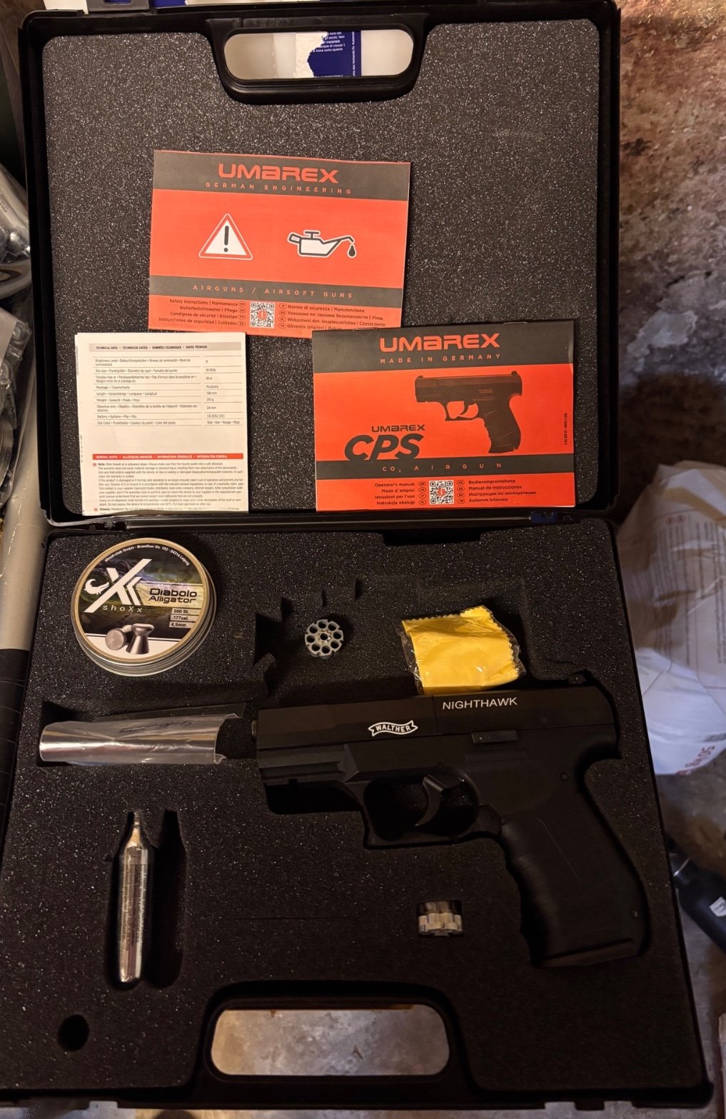 Walther NightHawk BLK. 4,5mm CO2 – Bild 1