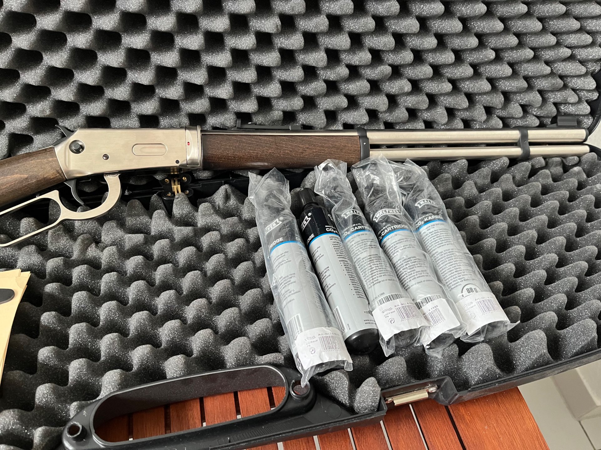 Walther CO2 Gewehr Lever Action Winchester – Bild 2