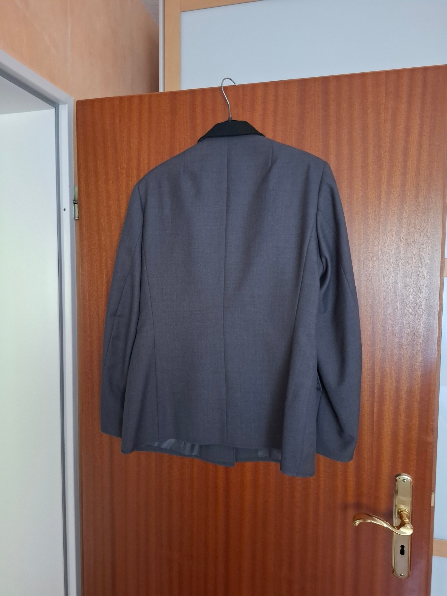 Damen-Schützenjacke in Grau – Bild 2