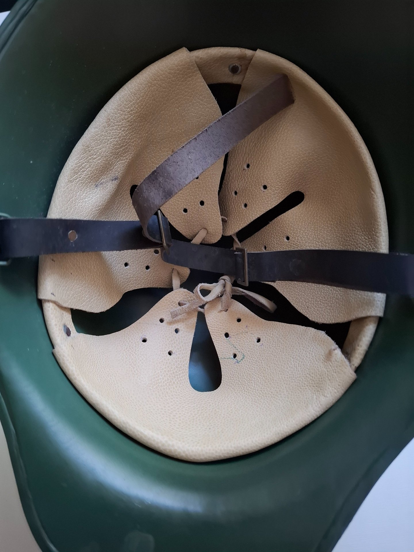 Stahlhelm 1wk – Bild 3