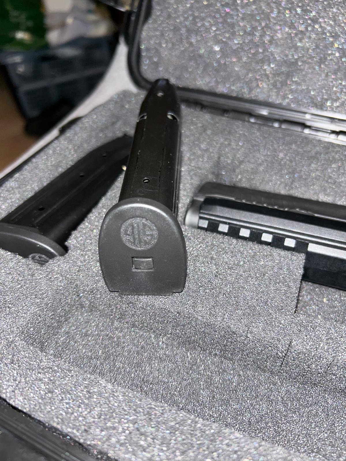 Sig Sauer P320 X Five Legion mit Romeo 1 – Bild 2
