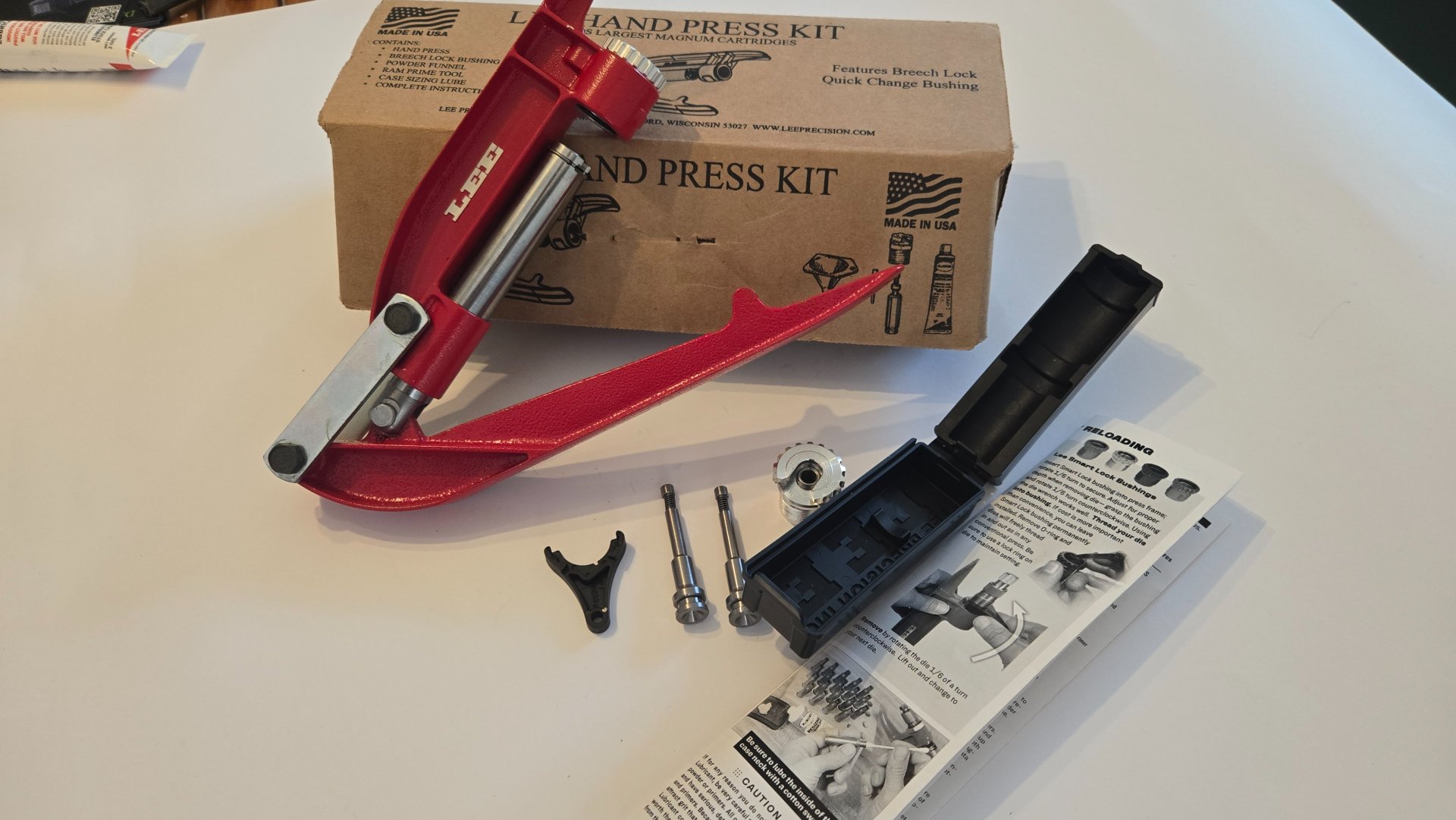 LEE Handpresse Breechlock mit ZH-Setzer – Bild 2