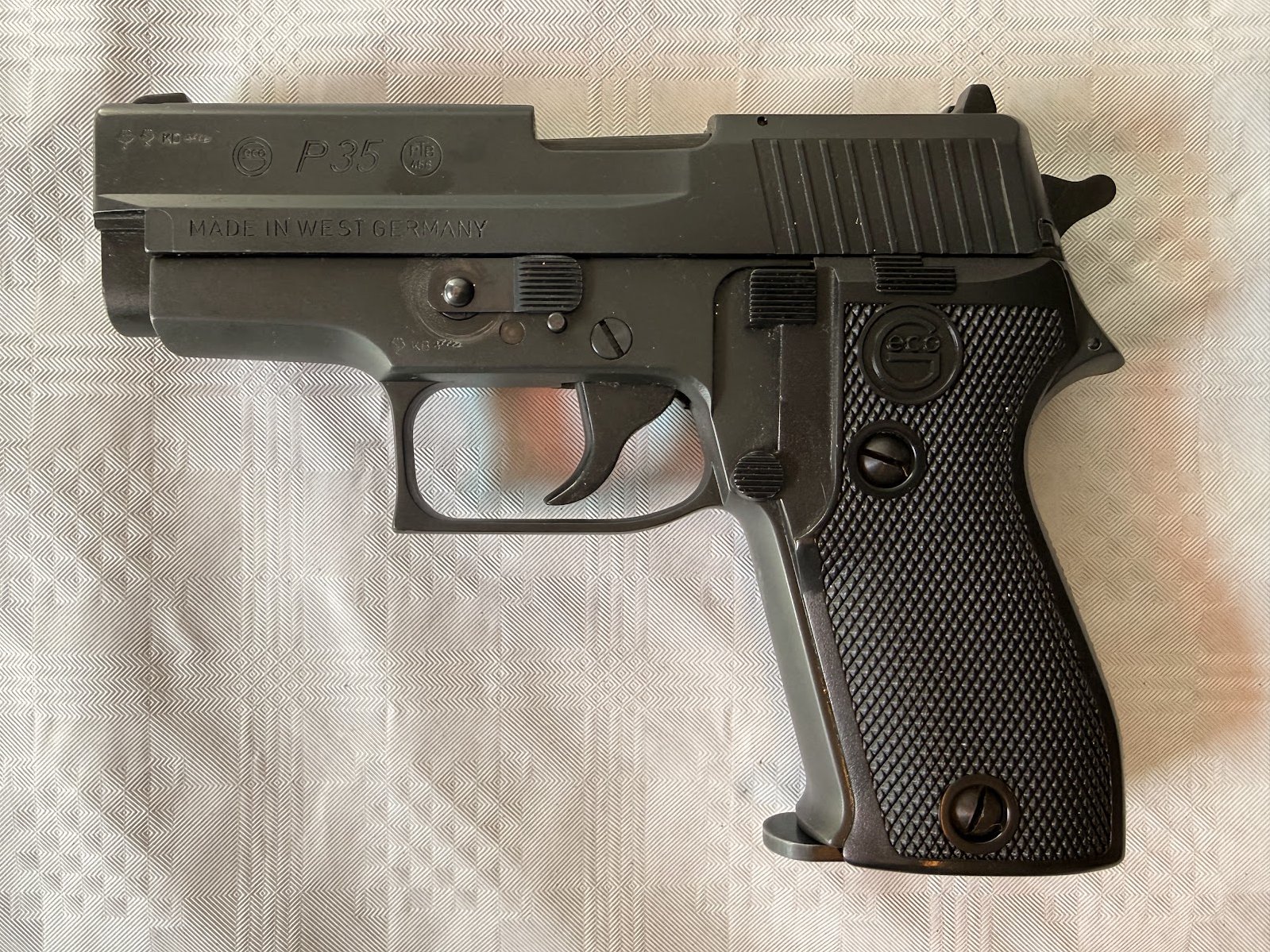 Seltene Geco P35-1 (Sig Sauer P225) | Cal. .35 Knall | PTB 456 | OVP & Holster – Bild 7