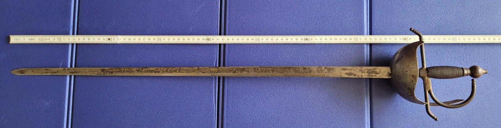 Glockendegen – Bild 3