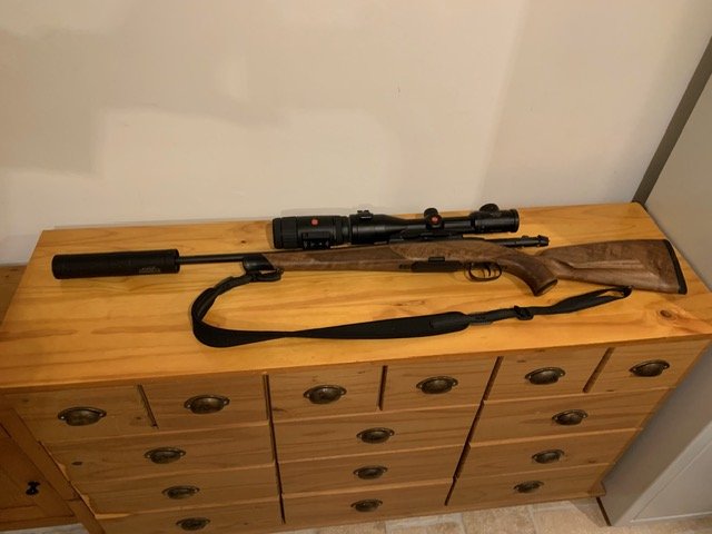Jungjägerpaket STEYR MANNLICHER SM12, Leica Magnus 1,8-12x50, Leica Calonox Sight, Svemko SD Titan – Bild 1