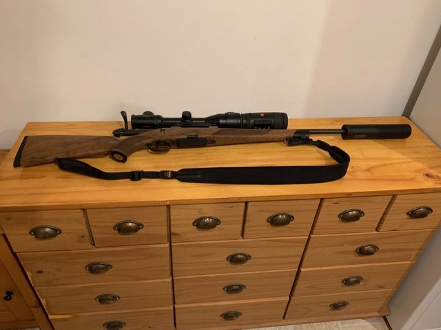 Jungjägerpaket STEYR MANNLICHER SM12, Leica Magnus 1,8-12x50, Leica Calonox Sight, Svemko SD Titan – Bild 2