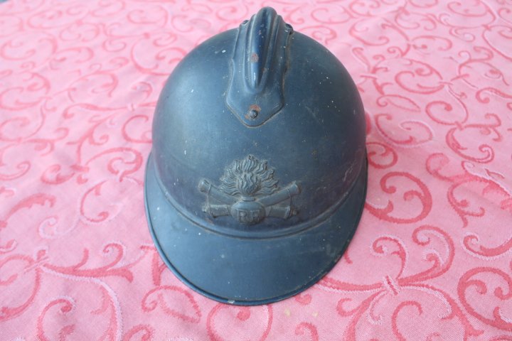 Frankreich WKI. Artillerie Stahlhelm "ADRIAN" In Bestzustad – Bild 1