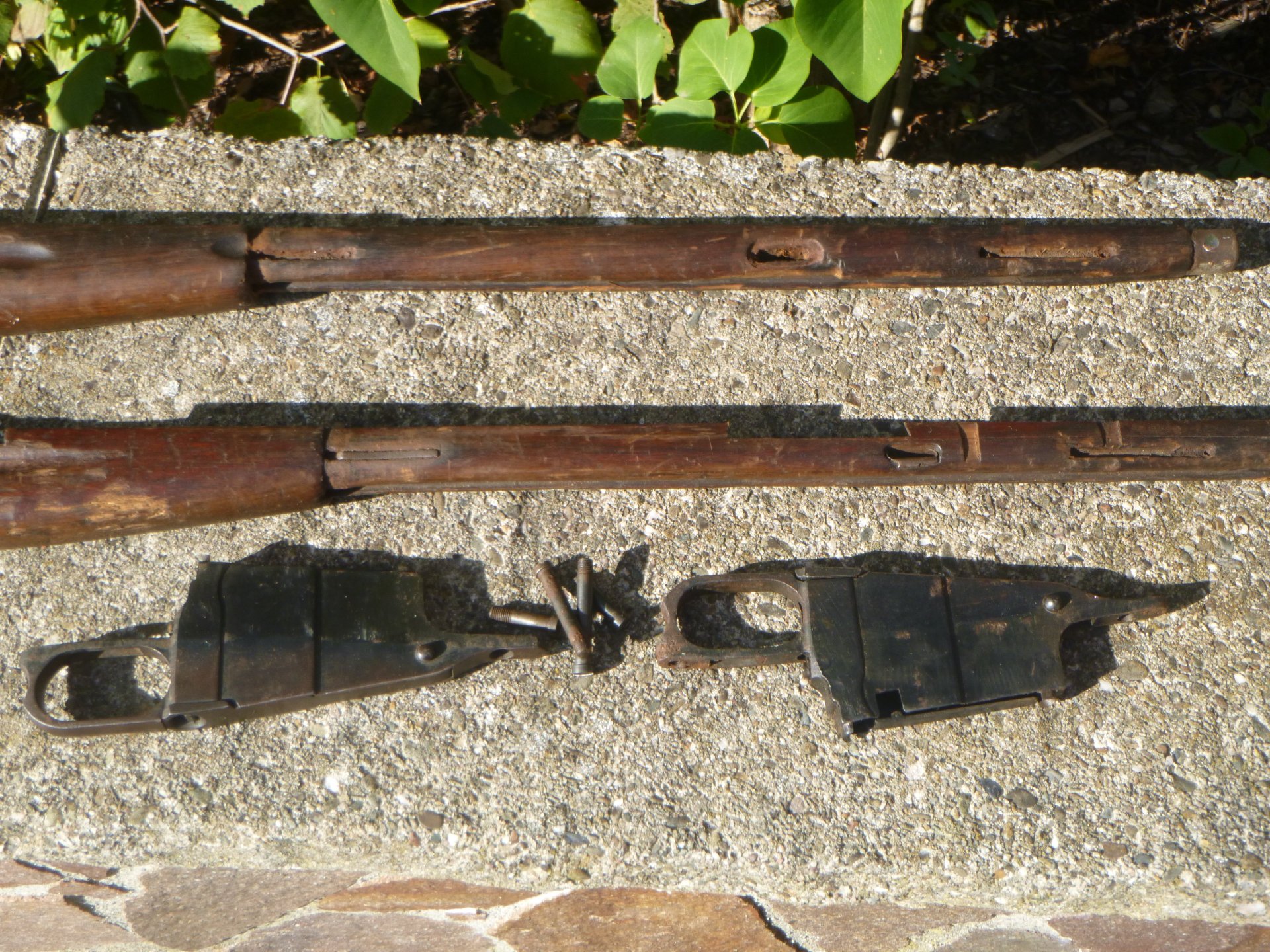 Zwei Schäfte Russland Gewehr M 91 – Bild 2