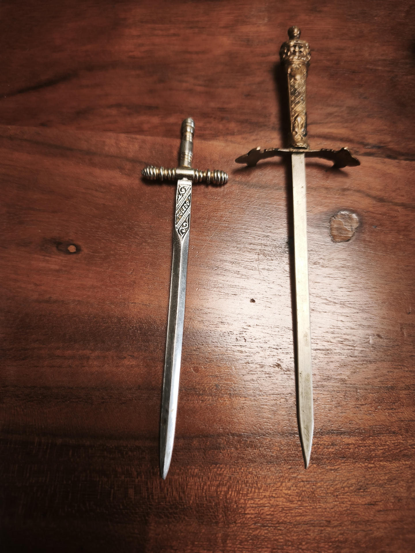 2 Miniaturschwerter – Bild 2