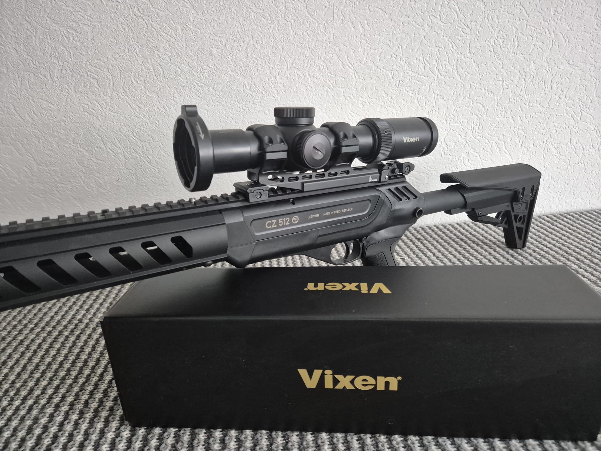Vixen 1–8x28 FFP Mil-Dot, 34-mm – Bild 2