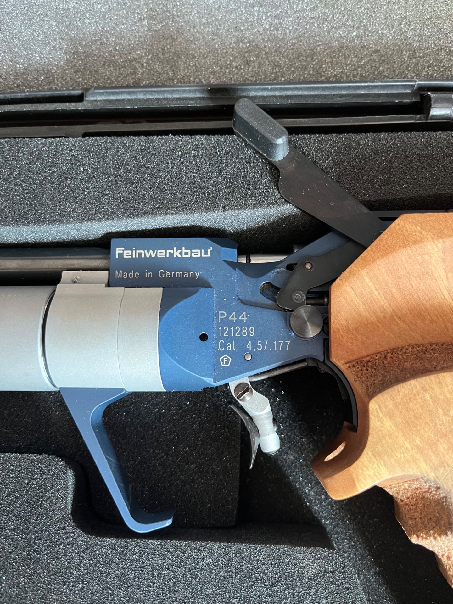 Luftpistole P44 mit Griff L von Feinwerkbau – Bild 3