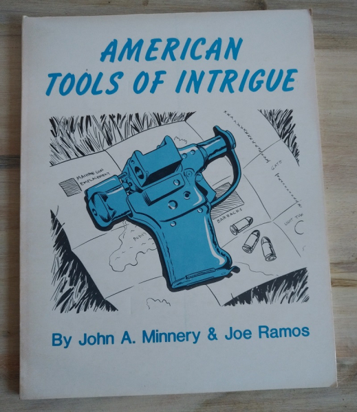 Das Original! >American Tools of Intrigue< Schießkugelschreiber- verdeckte Waffen Agenten Pistolen – Bild 1