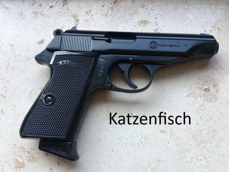 Walther PP von 1998, PTB 620, ungeschossen, orig. verpackt, noch mit dickem Lauf, hochglanzbrüniert – Bild 3